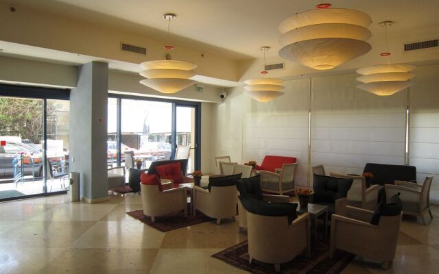 Prima City Hotel