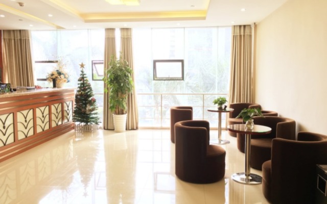 GreenTree Inn Shenzhen Guanggang Port Futian South Road Express Hotel