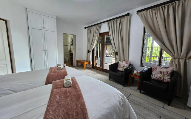 Ndiza Lodge & Cabanas