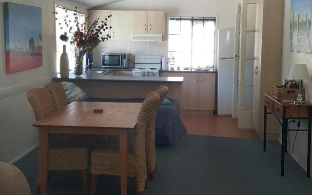 Joes Waterhole Hotel