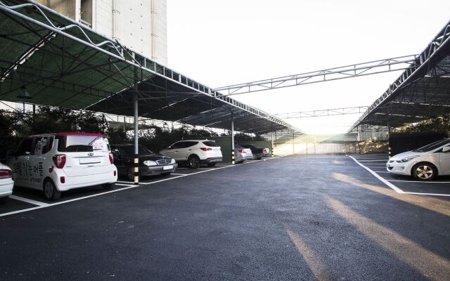 JK Hotel