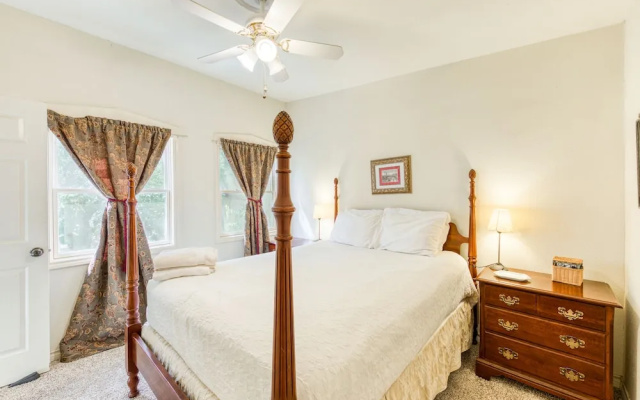 A Yellow Rose B&B