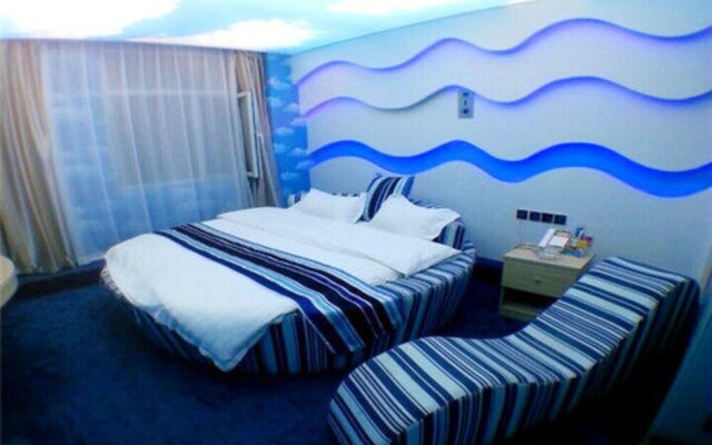 Shengfeng Forrest Holiday Hotel