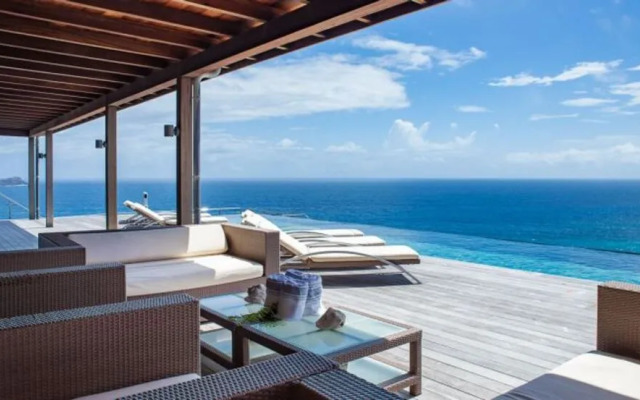 Dream Villa Pointe Milou-1966