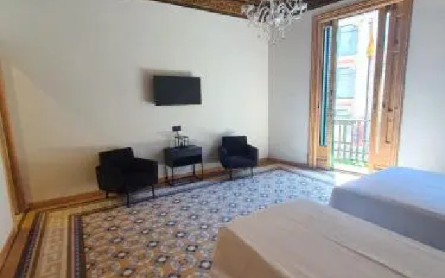 Hostal Lausanne