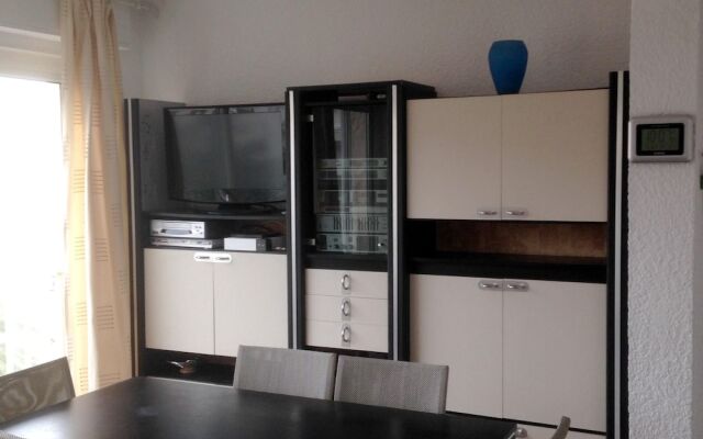 Apartment With one Bedroom in Saint-cyprien, With Wonderful City View