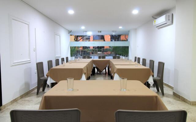 Hotel Rodadero Inn By GEH Suites