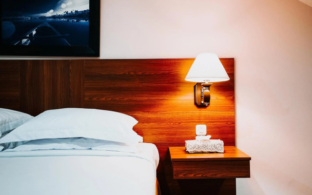 The Priangan Hotel I Yos Sudarso