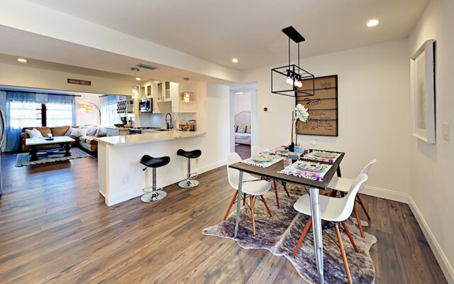 Bohemian Beach House - 3 Br Home