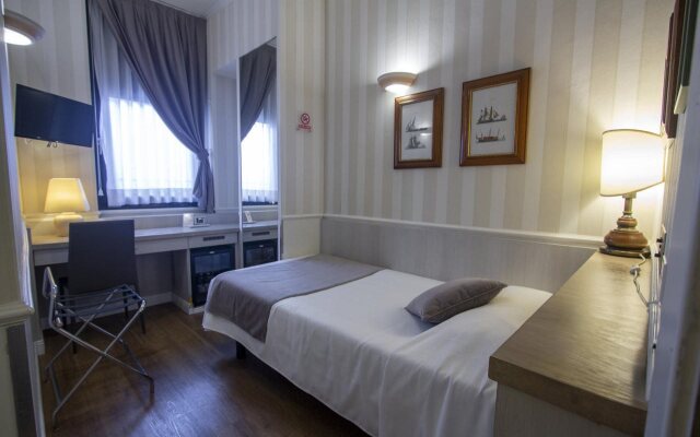 Hotel Flora