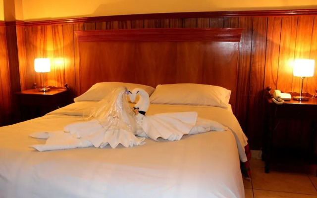 Hotel El Tumi 2