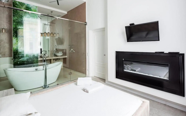 Royal apartment on Balabana 23