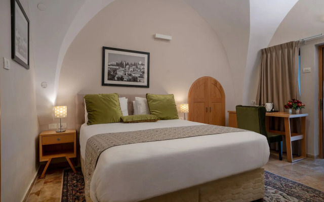 The Sephardic House
