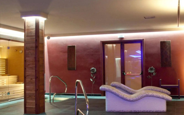 Hotel & Spa Peña Montañesa