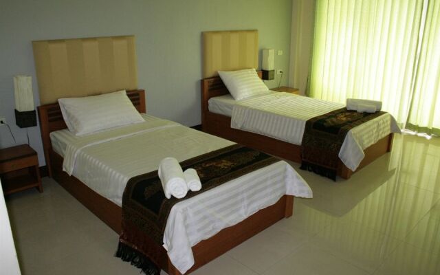 Bed & Breakfast - Baan Sabai De