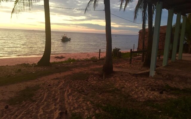 Tommys Beach House