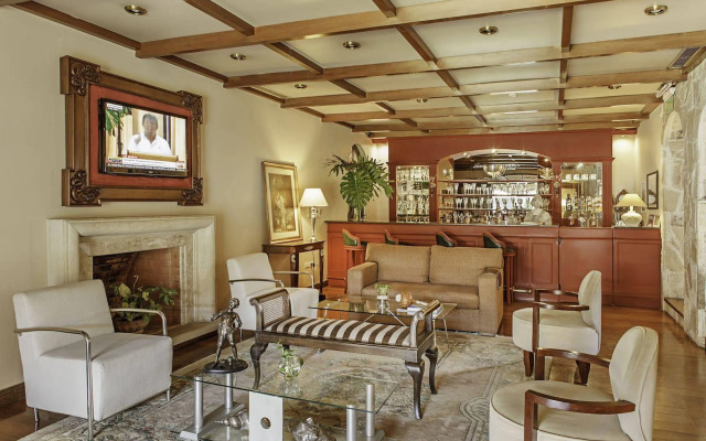Las Lomas Casa Hotel