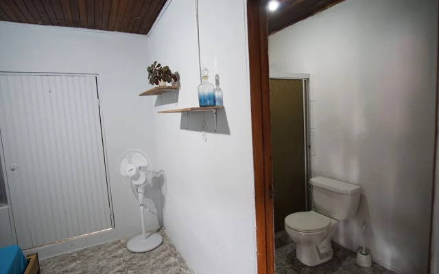 Argdivan Hostel
