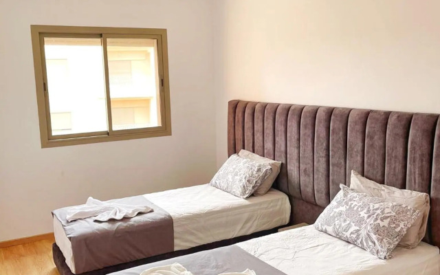 Superbe appartement en résidence avec piscines