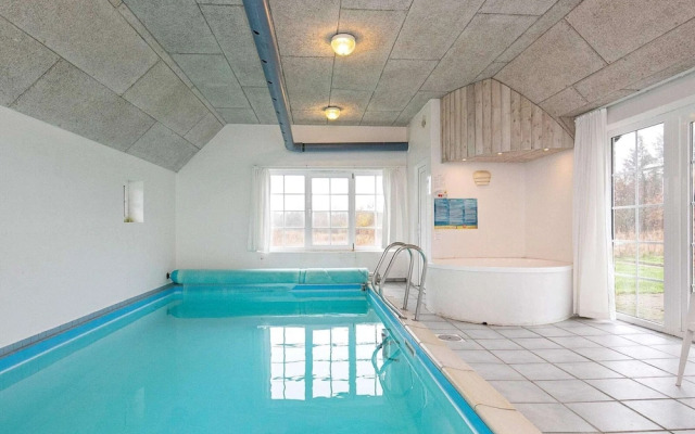 10 Person Holiday Home in Ulfborg-by Traum