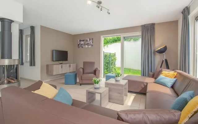 Villa in Arcen With Private Pool & Wellness