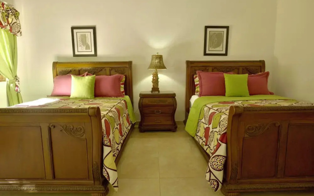 Villa MB