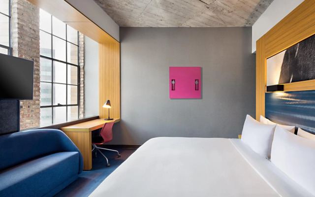 Aloft Dallas Downtown