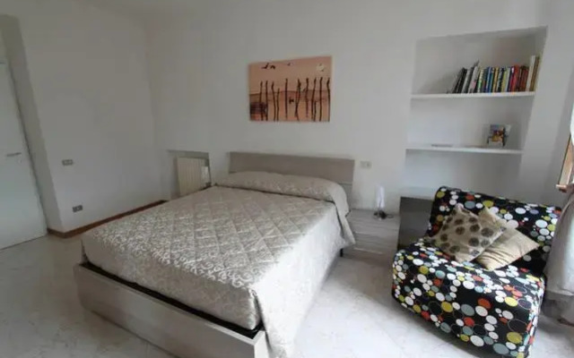 Apartment with Gazebo