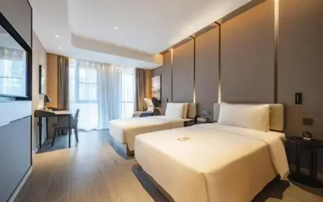 Atour Hotel Aegean in the center of Cixi City