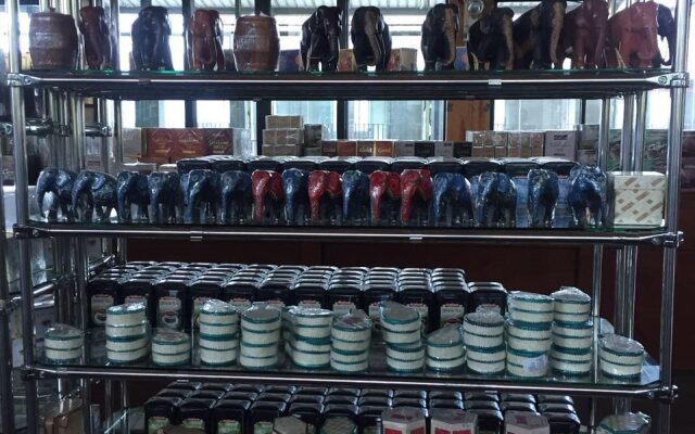 Glenloch Tea Factory Hotel