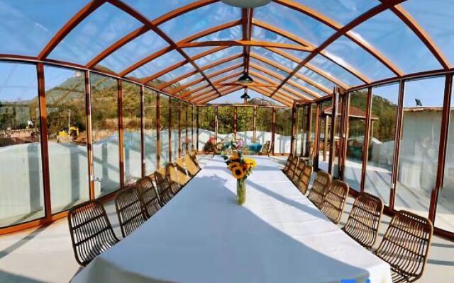 Tianjin hobbit cabin B & B (xijingyu store)