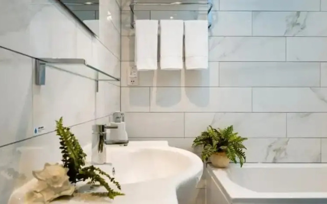 Quayside - Modern Apartment