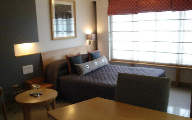Tristar Service Apartments
