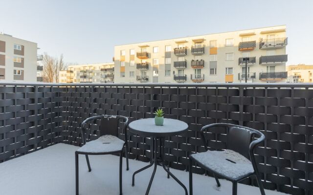 Subtle Colors Apartment by Renters