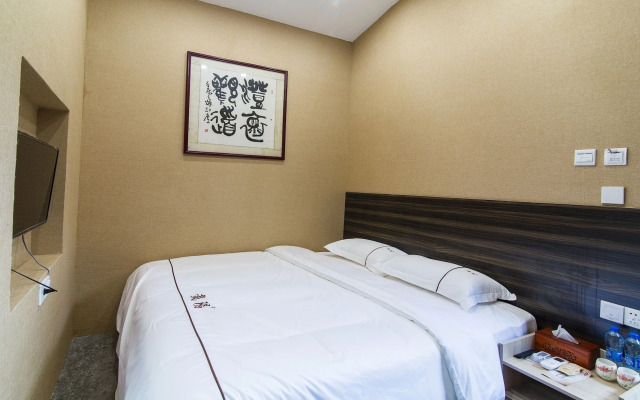 Zaiyang Inn