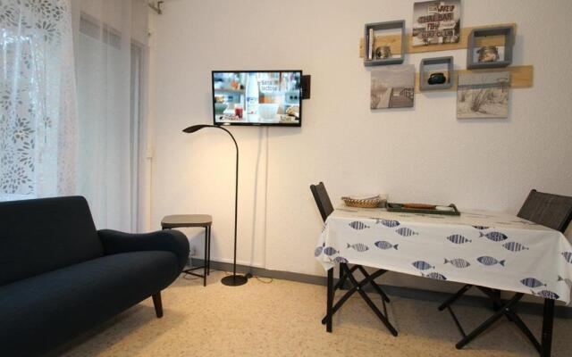 Appartement Balaruc-les-Bains, 1 pièce, 2 personnes - FR-1-553-128