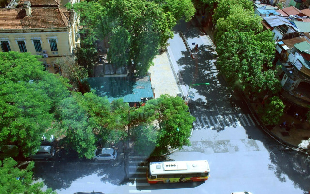 Lan Vien Hotel Hanoi