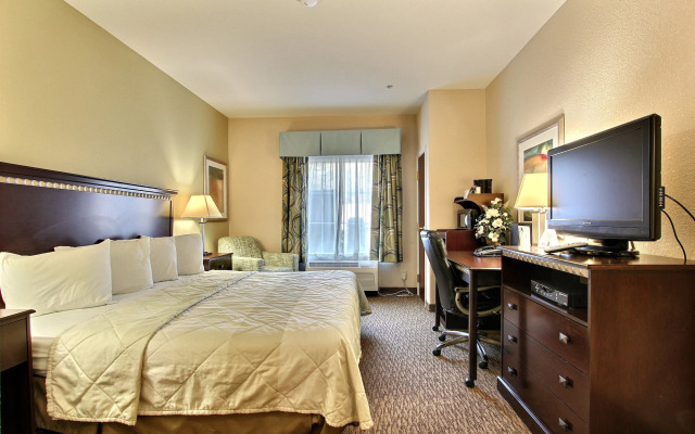 Magnolia Inn & Suites