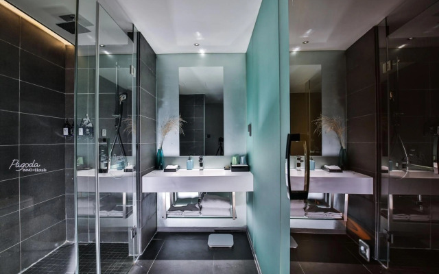 Ssaw Pagoda Hotel Shanghai