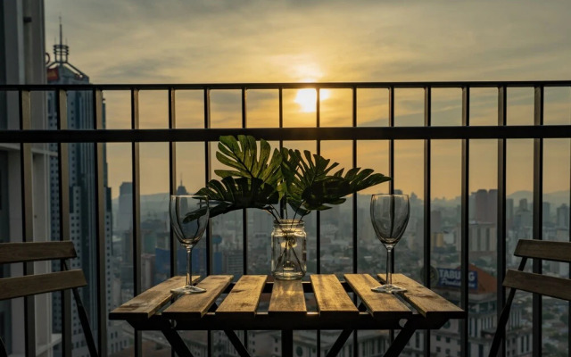 The Mews Jalan Yap Kwan Seng by Joanne