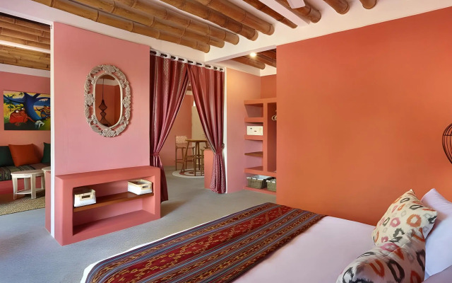 PinkCoco Gili Trawangan - Constant Surprises- for Cool Adults Only