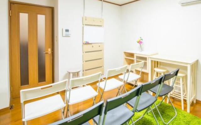 Familia Hostel