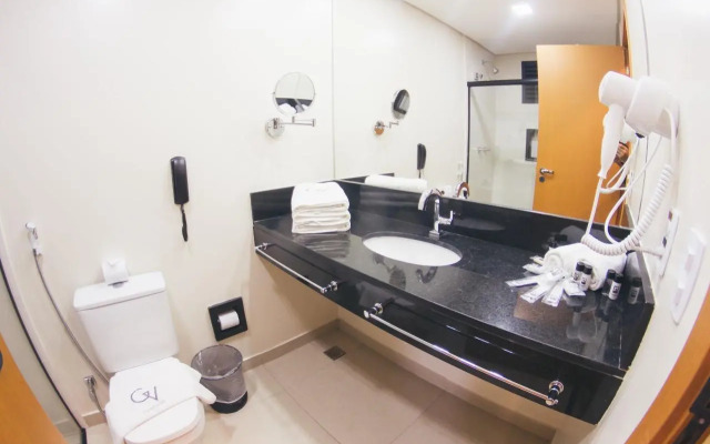 Summit Suítes Hotel Caçapava