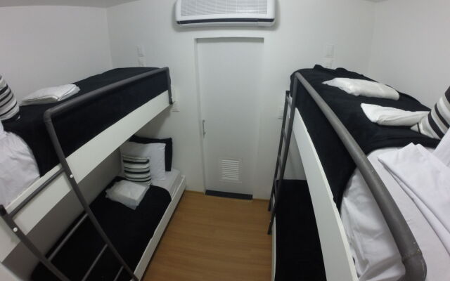 Hostel Rio 222