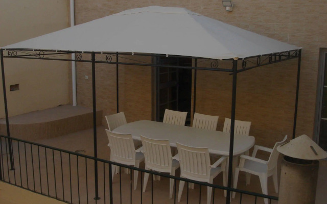 DownTown Guest House