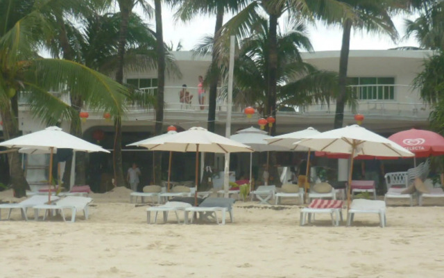 Alla Luna Rossa Beach Hotel