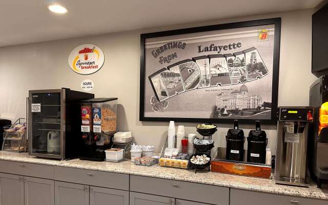 Super 8 by Wyndham Lafayette / Purdue Area