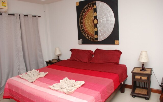 Sea and Sand Guesthouse & Restaurant