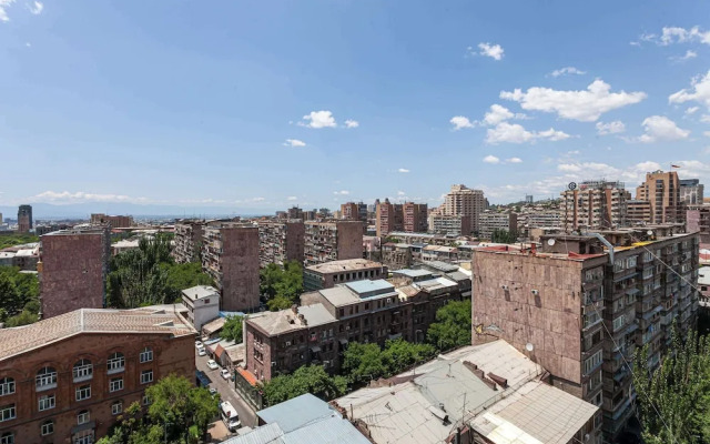 Stay Inn on Koghbatsi Str. 16