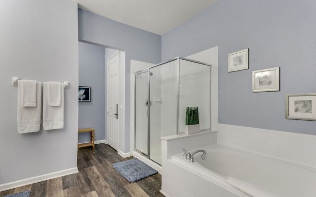 Casa Luna Deluxe 3 Bedroom Condo by Redawning